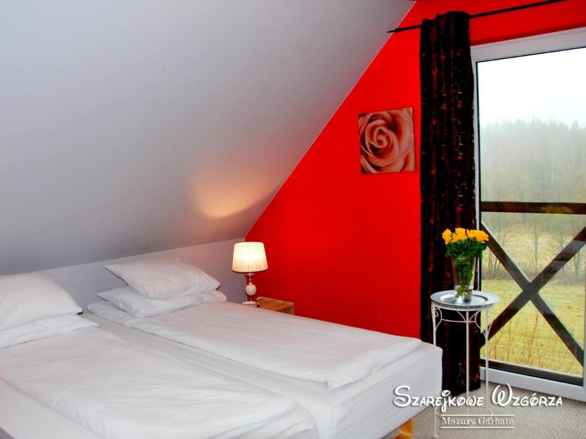Szarejkowe Wzgorza Hotel Szarejki Ngoại thất bức ảnh