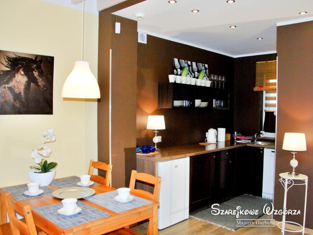 Szarejkowe Wzgorza Hotel Szarejki Ngoại thất bức ảnh